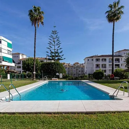 797 Holiday - Espacioso Apartamento Para 6 En 펜션 *